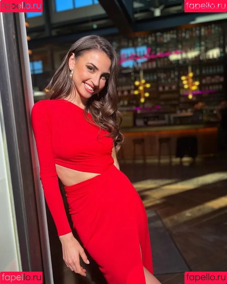 Ekaterina Leonova Onlyfans Photo Gallery 