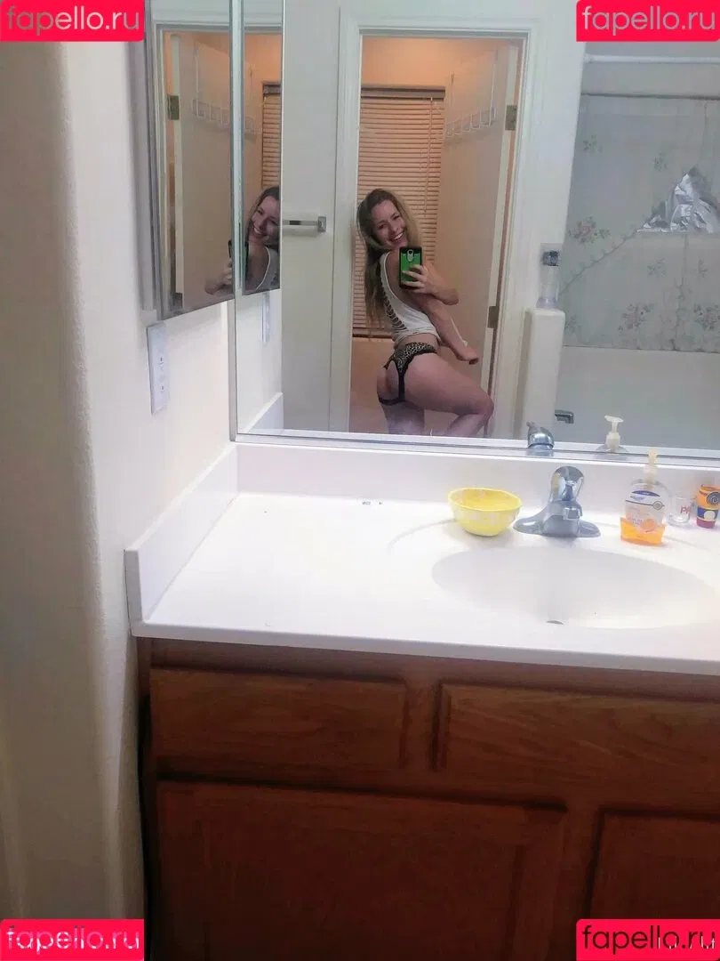 lillillylitxxx Onlyfans Photo Gallery 