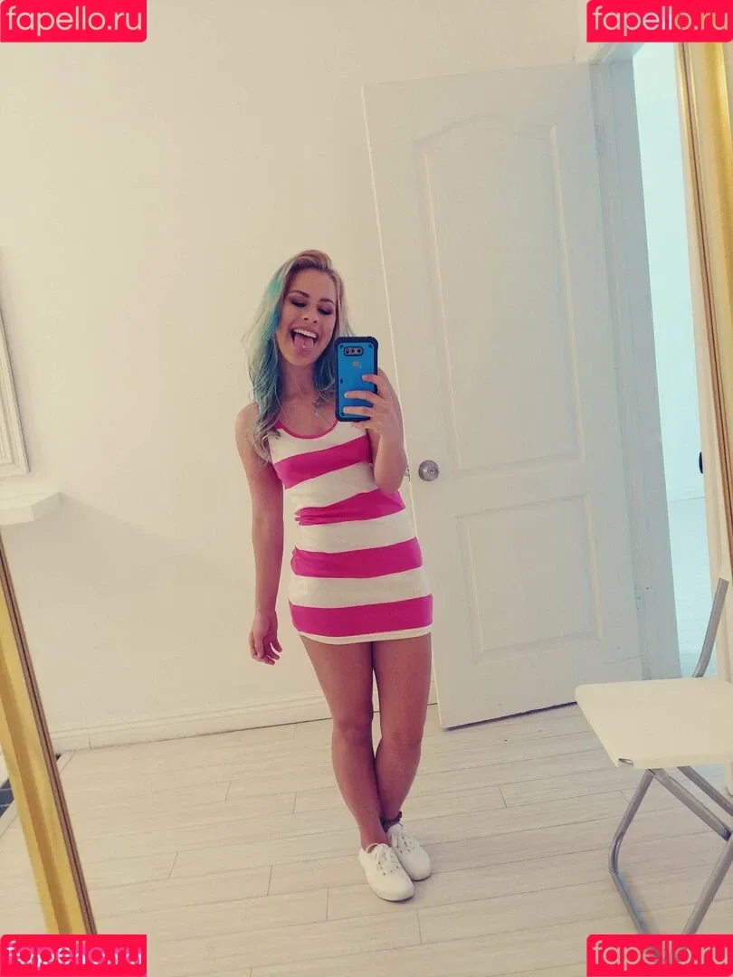 lillillylitxxx Onlyfans Photo Gallery 