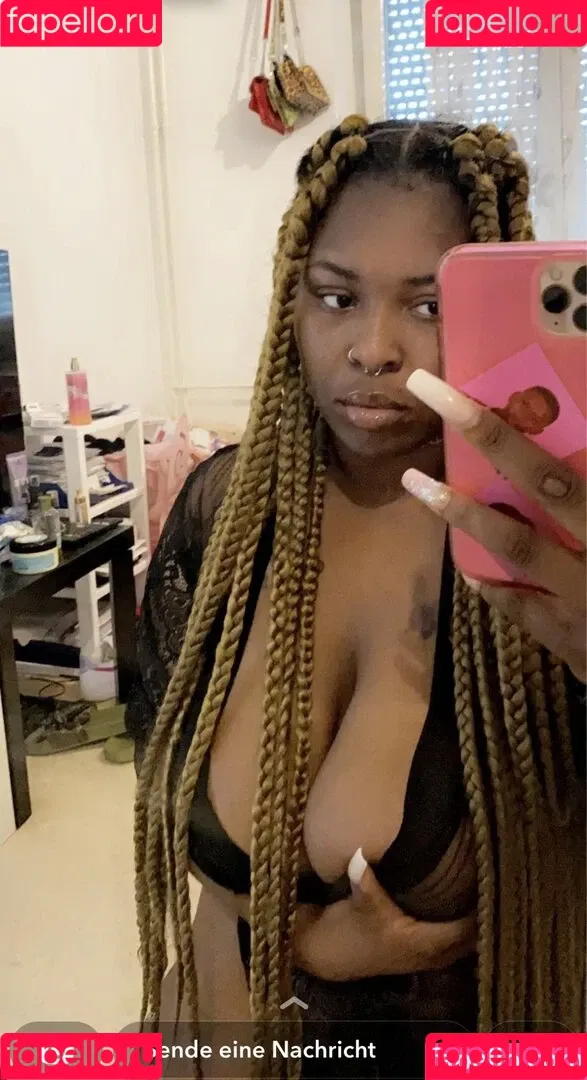 Sabrina Kayode Onlyfans Photo Gallery 