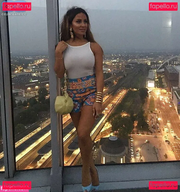 Enissa Amani Onlyfans Photo Gallery 