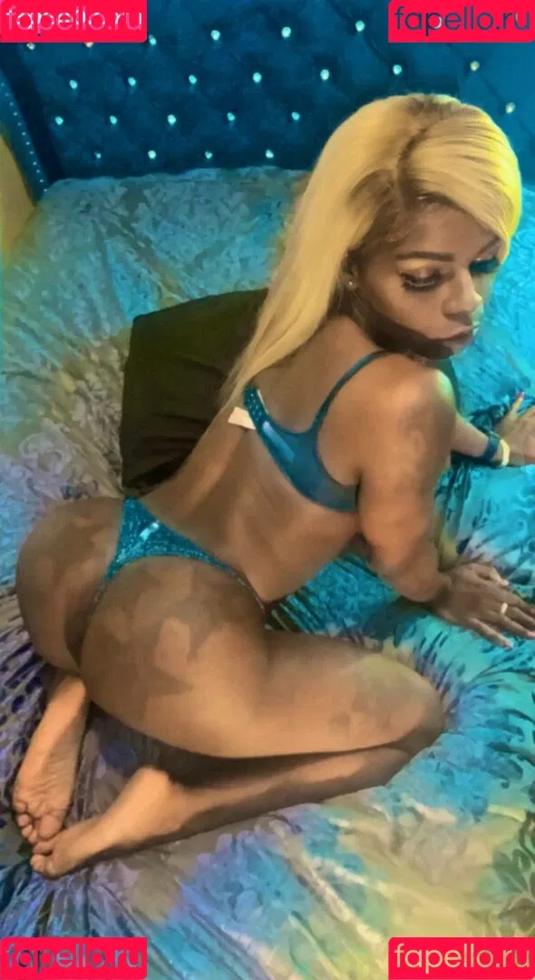 Carmen Brown Onlyfans Photo Gallery 