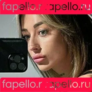 mianextdooor Onlyfans Photo Gallery 