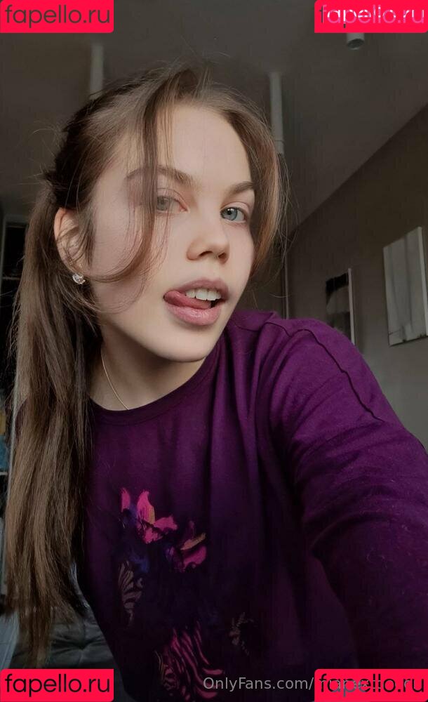 mianextdooor Onlyfans Photo Gallery 