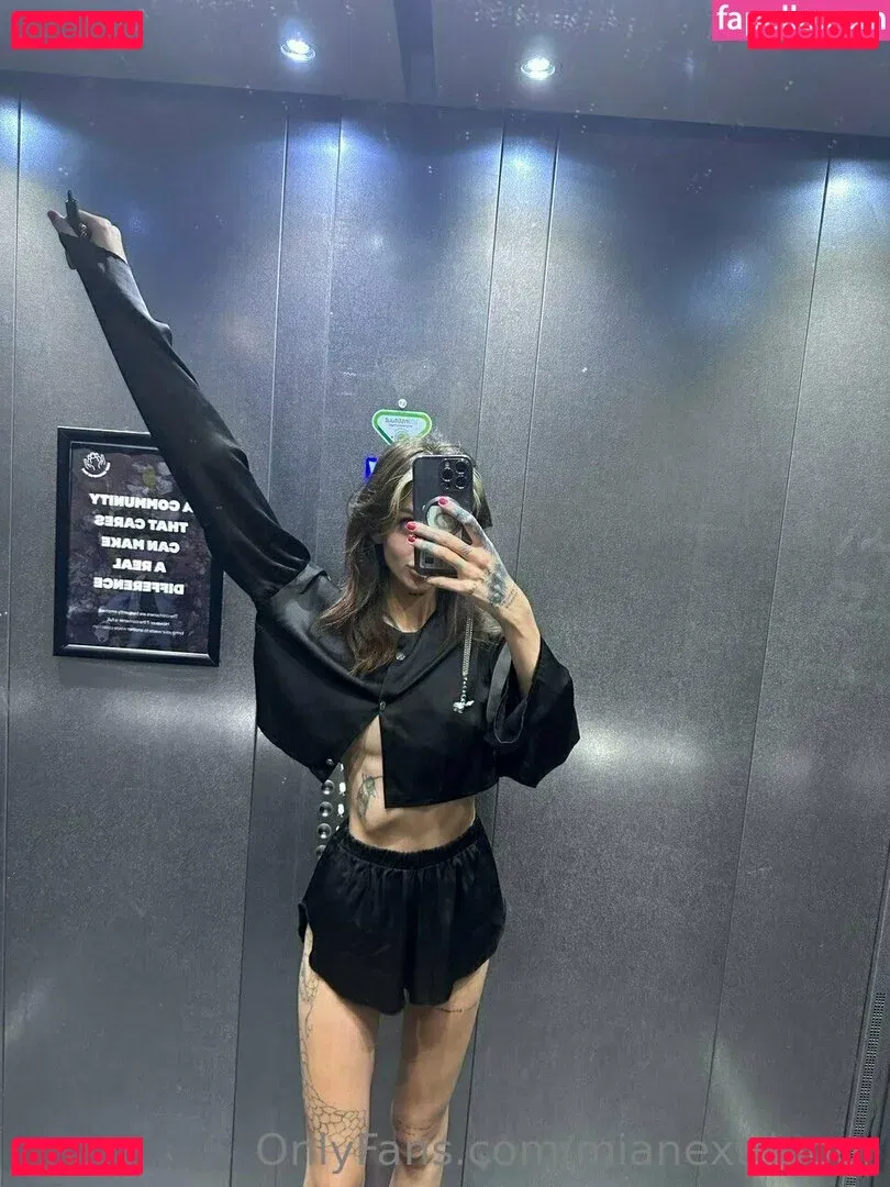 mianextdooor Onlyfans Photo Gallery 