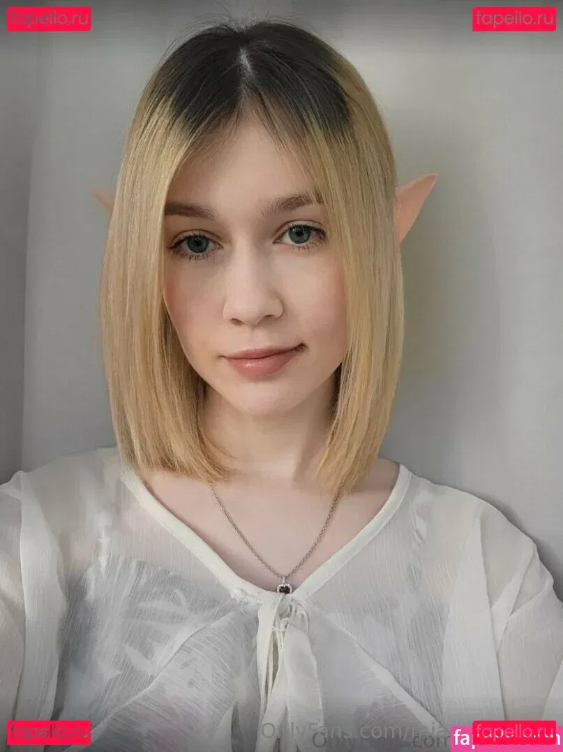 mianextdooor Onlyfans Photo Gallery 