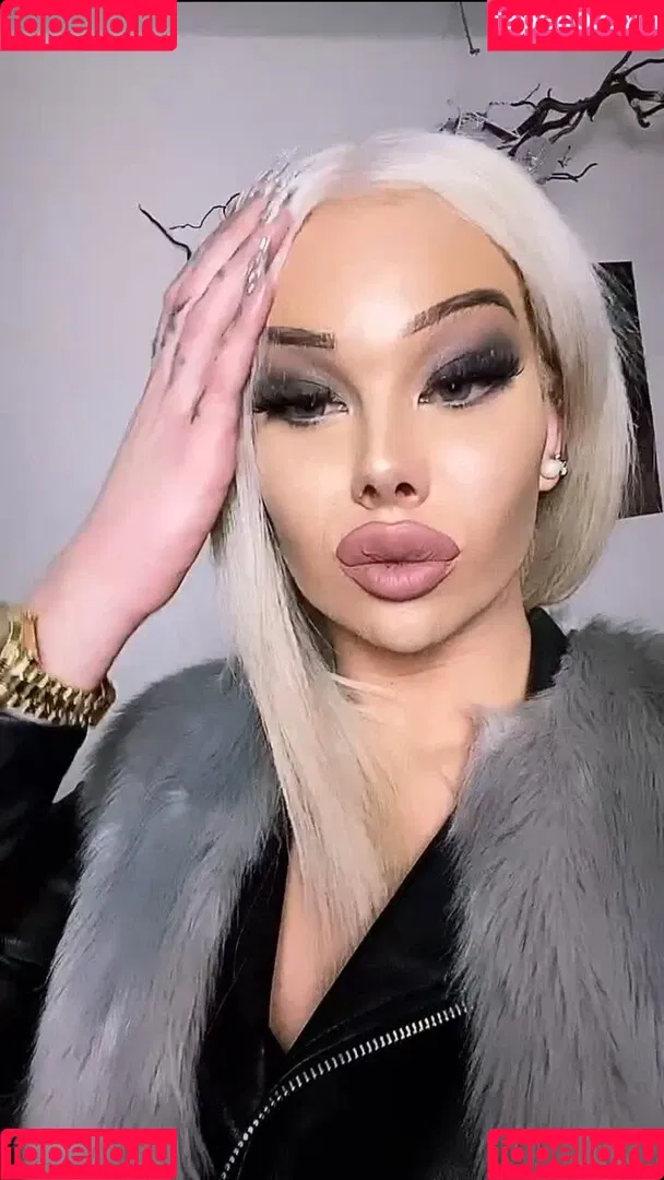 Shirin.Christians Onlyfans Photo Gallery 