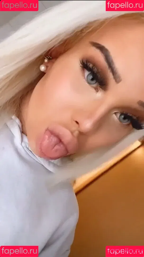 Shirin.Christians Onlyfans Photo Gallery 