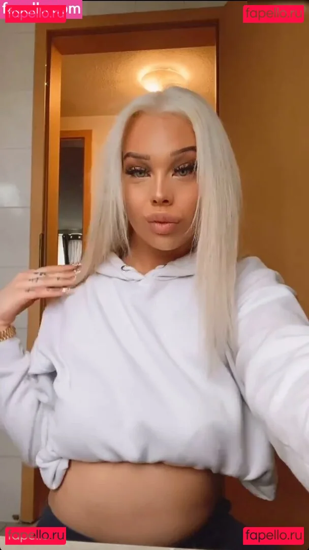 Shirin.Christians Onlyfans Photo Gallery 