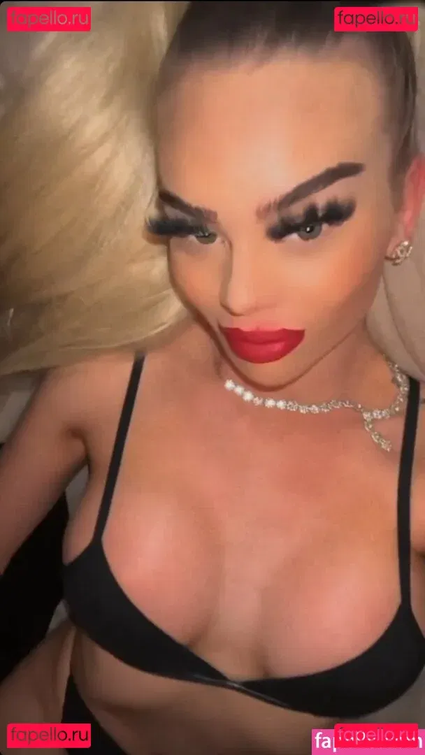 Shirin.Christians Onlyfans Photo Gallery 