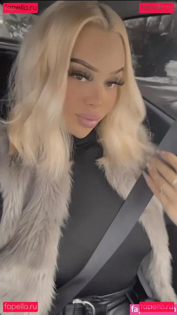 Shirin.Christians Onlyfans Photo Gallery 