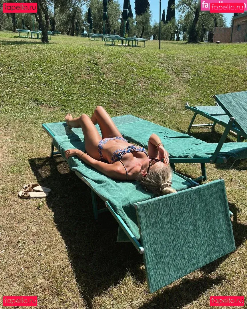 Fiichen Onlyfans Photo Gallery 