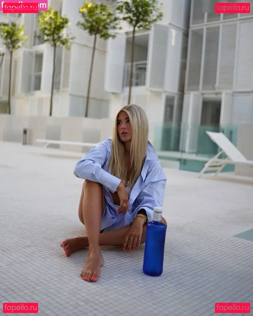 Fiichen Onlyfans Photo Gallery 