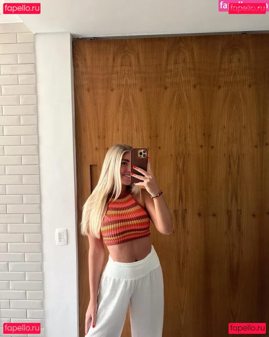 Fiichen Onlyfans Photo Gallery 