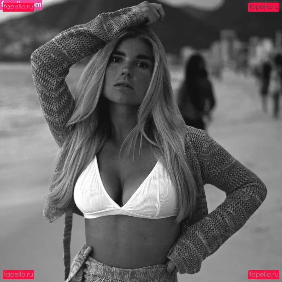 Fiichen Onlyfans Photo Gallery 