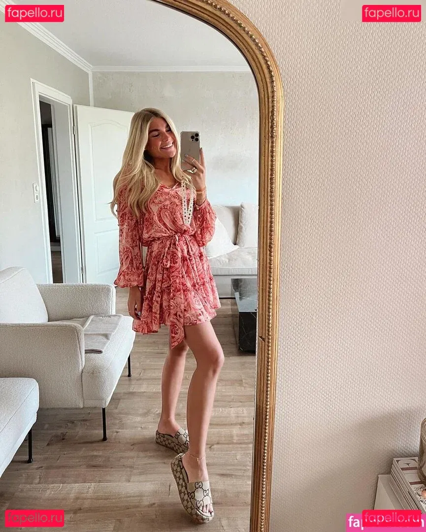 Fiichen Onlyfans Photo Gallery 