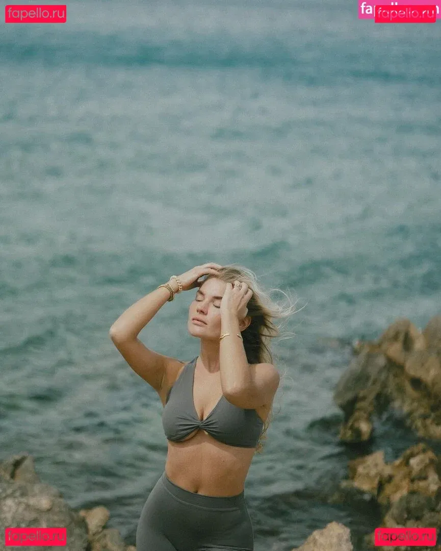 Fiichen Onlyfans Photo Gallery 