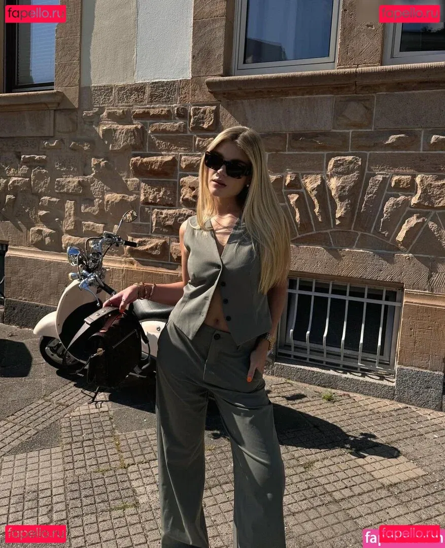 Fiichen Onlyfans Photo Gallery 