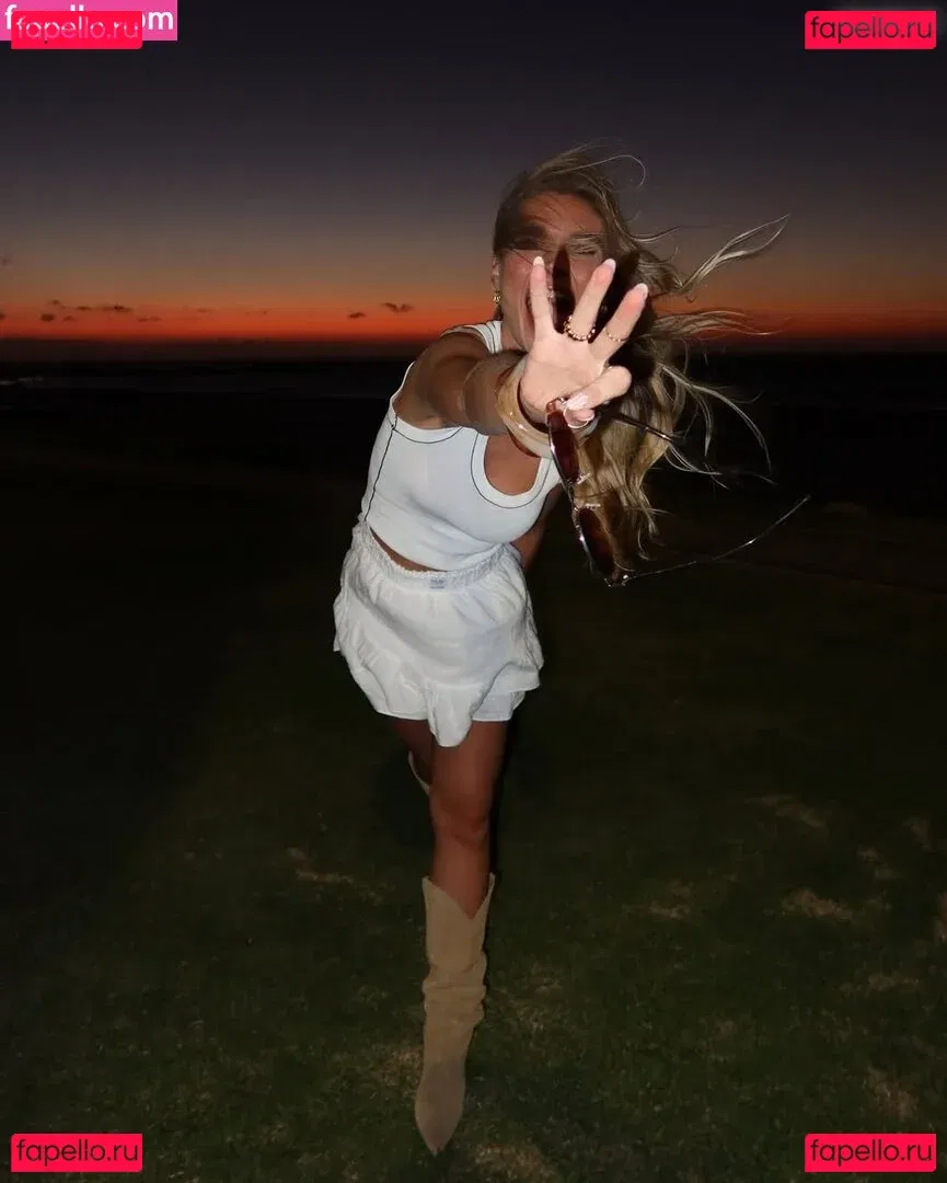 Fiichen Onlyfans Photo Gallery 