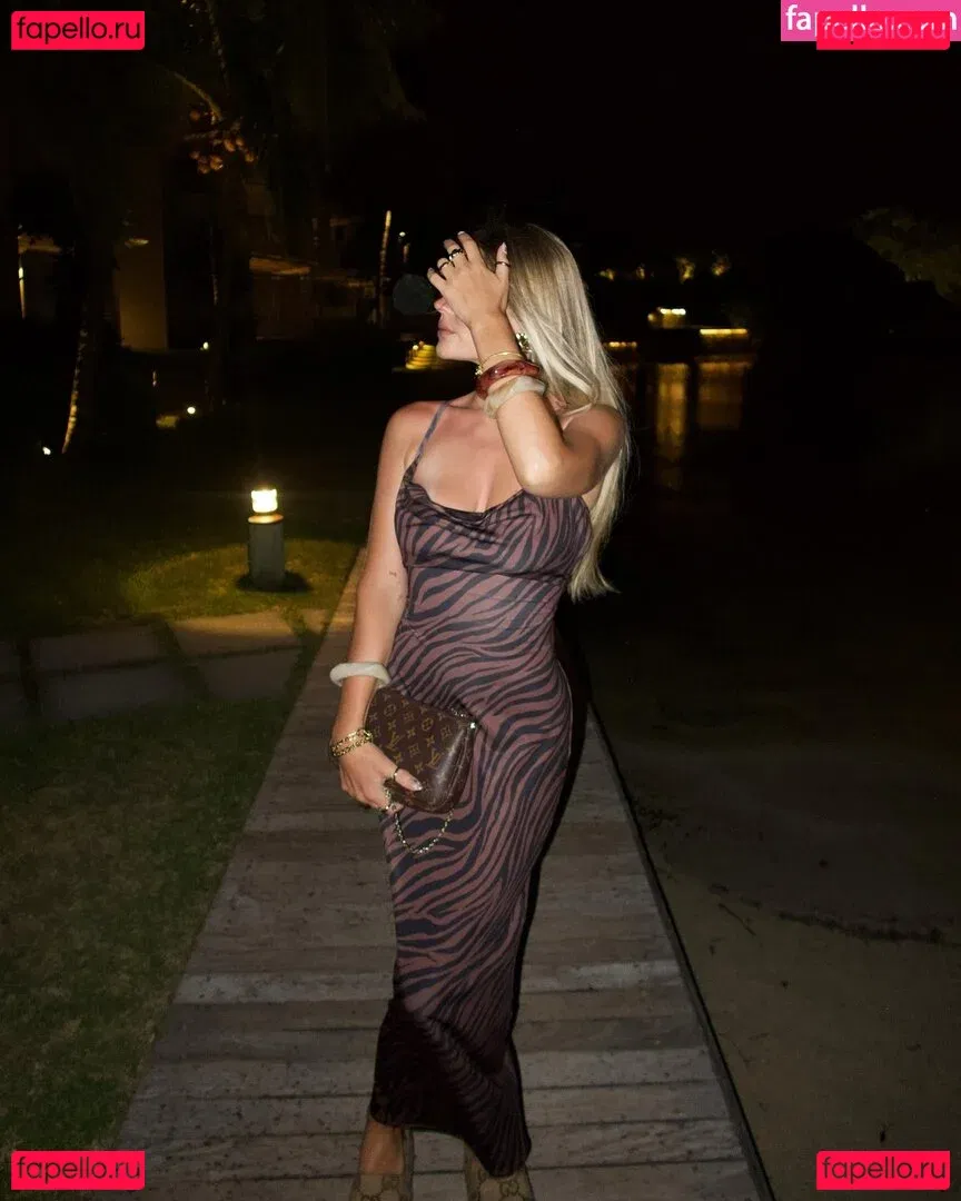 Fiichen Onlyfans Photo Gallery 