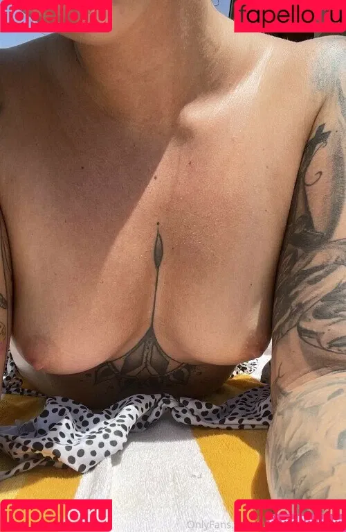 casadyarobertson Onlyfans Photo Gallery 