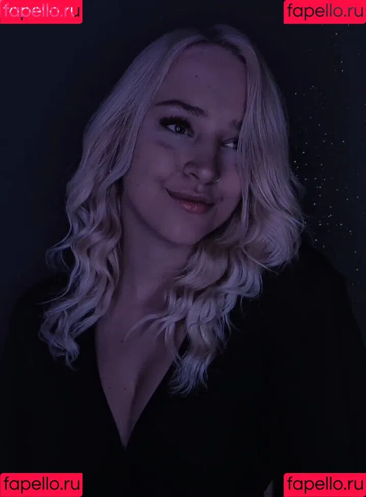 MrsXeniaTv Onlyfans Photo Gallery 