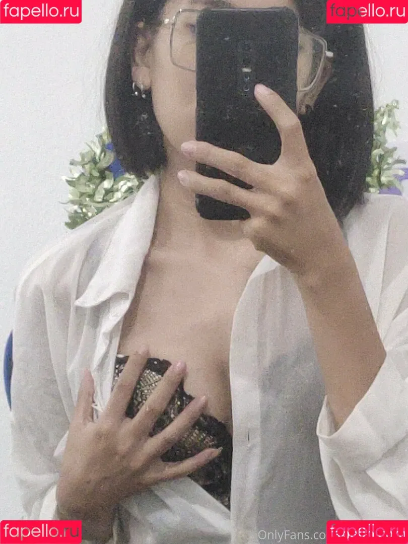 midorichan Onlyfans Photo Gallery 