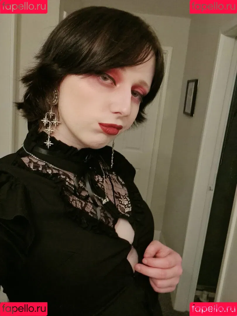 Lonelytiefling Onlyfans Photo Gallery 
