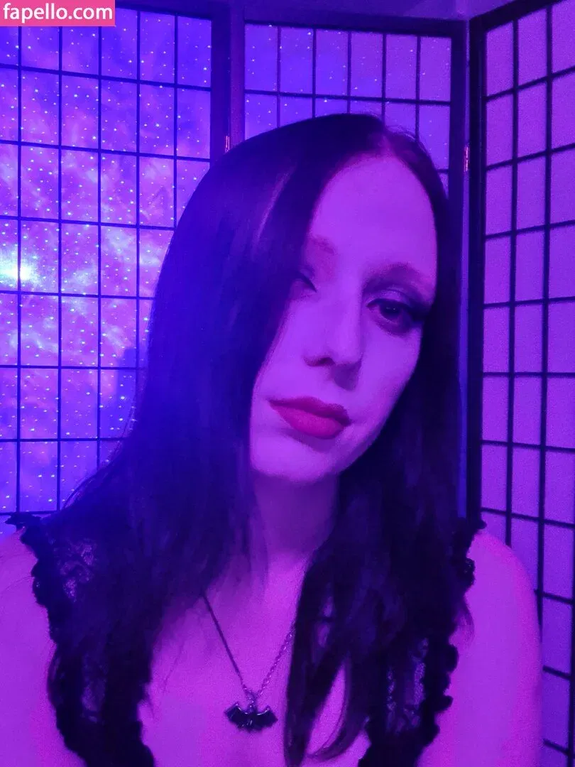 Lonelytiefling Onlyfans Photo Gallery 