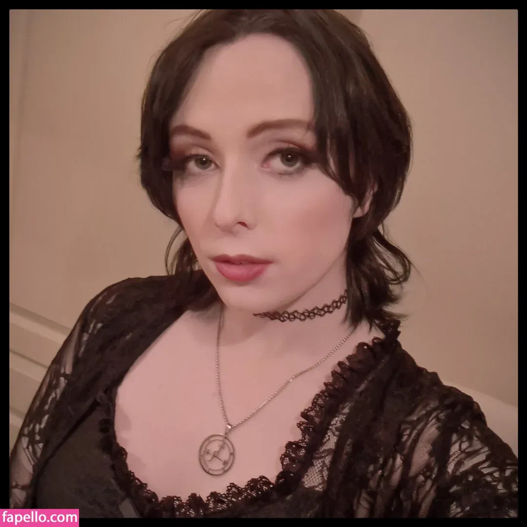 Lonelytiefling Onlyfans Photo Gallery 