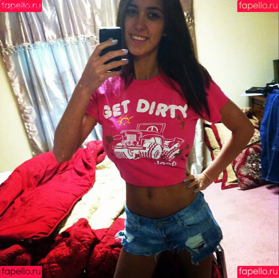 Amanda Dodson Thompson Onlyfans Photo Gallery 