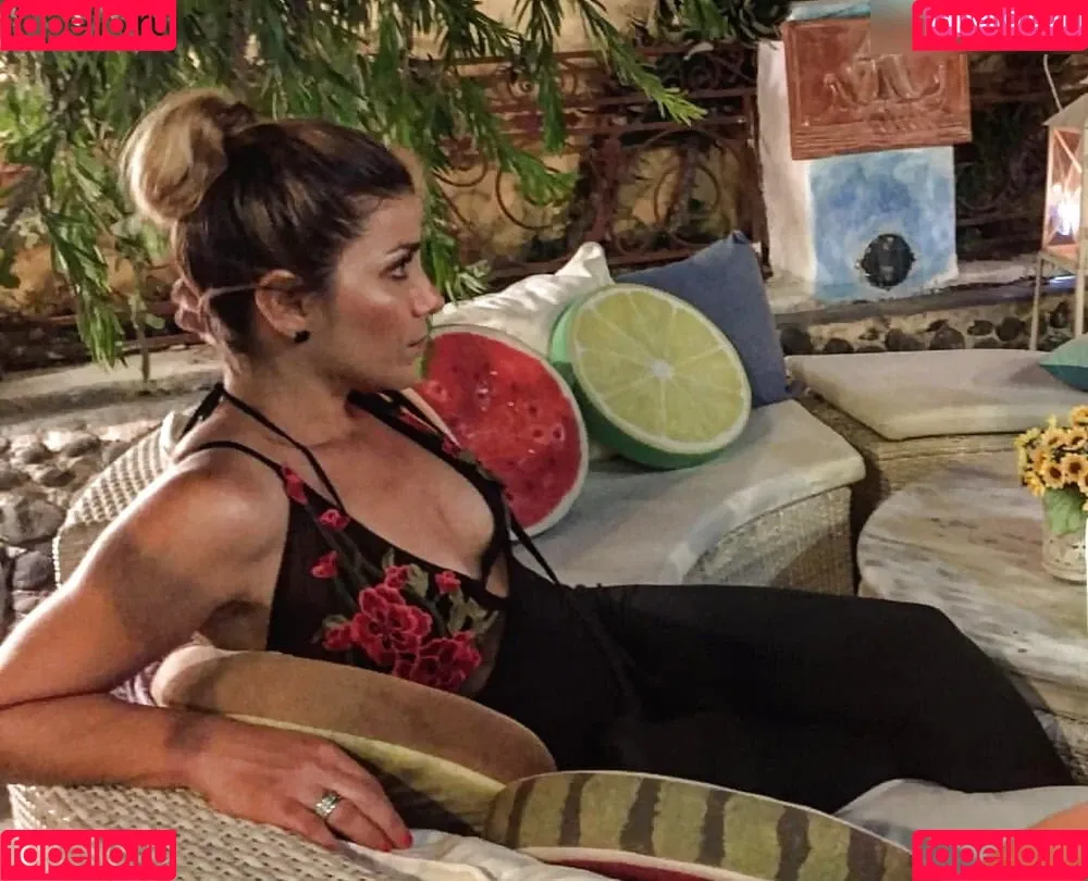 Panagiota Petridou Onlyfans Photo Gallery 