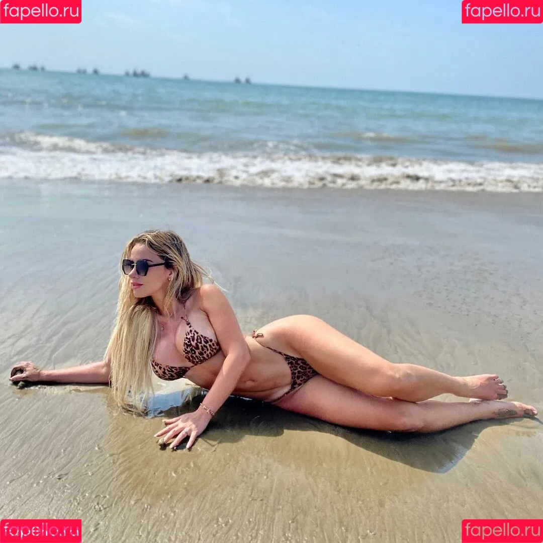 Jamila Dahabreh Onlyfans Photo Gallery 