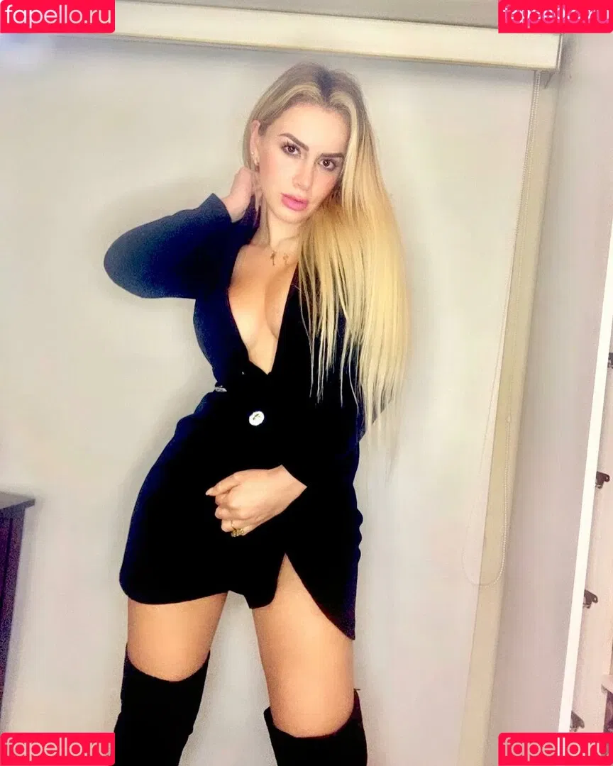 Jamila Dahabreh Onlyfans Photo Gallery 