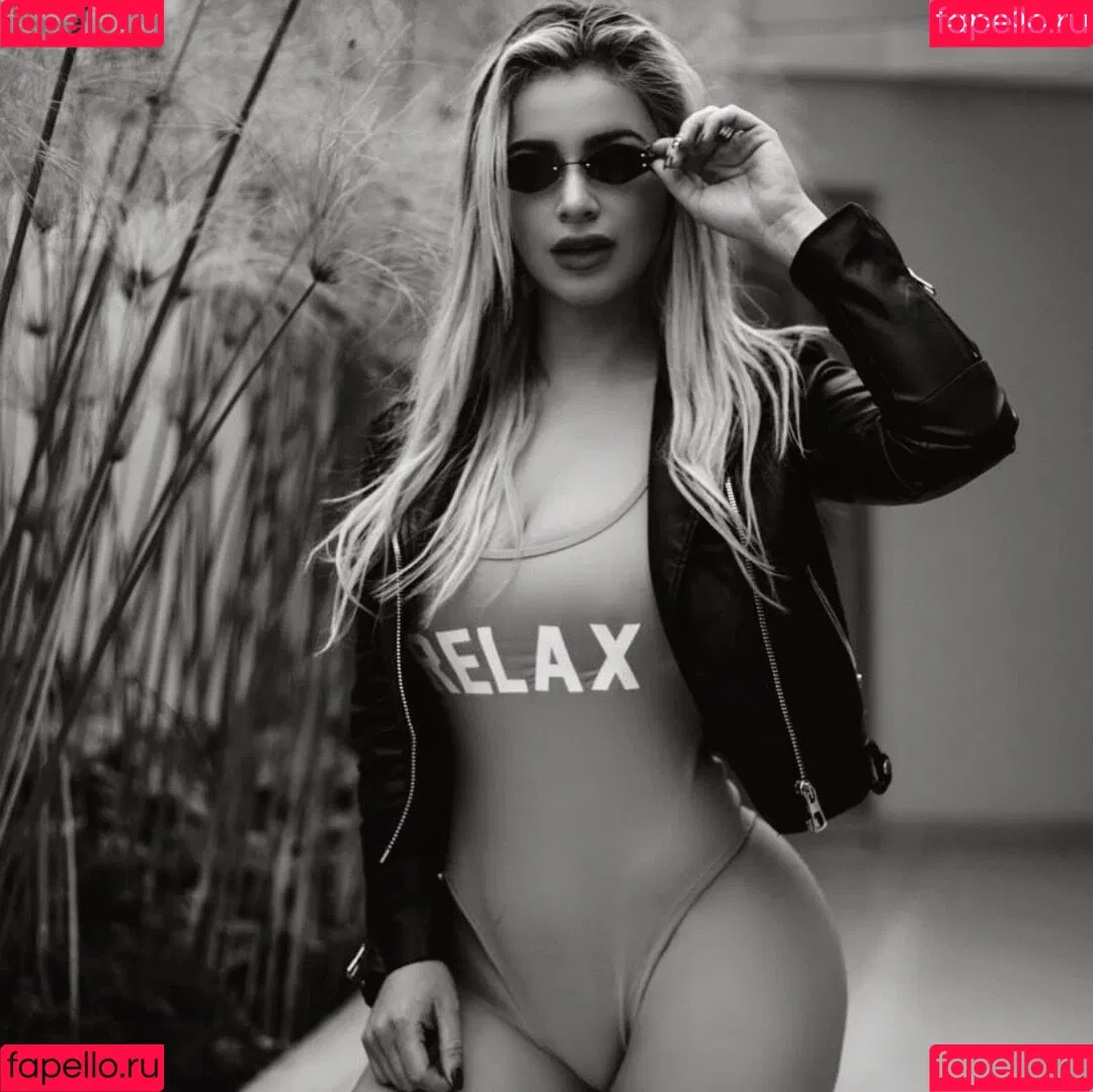 Jamila Dahabreh Onlyfans Photo Gallery 