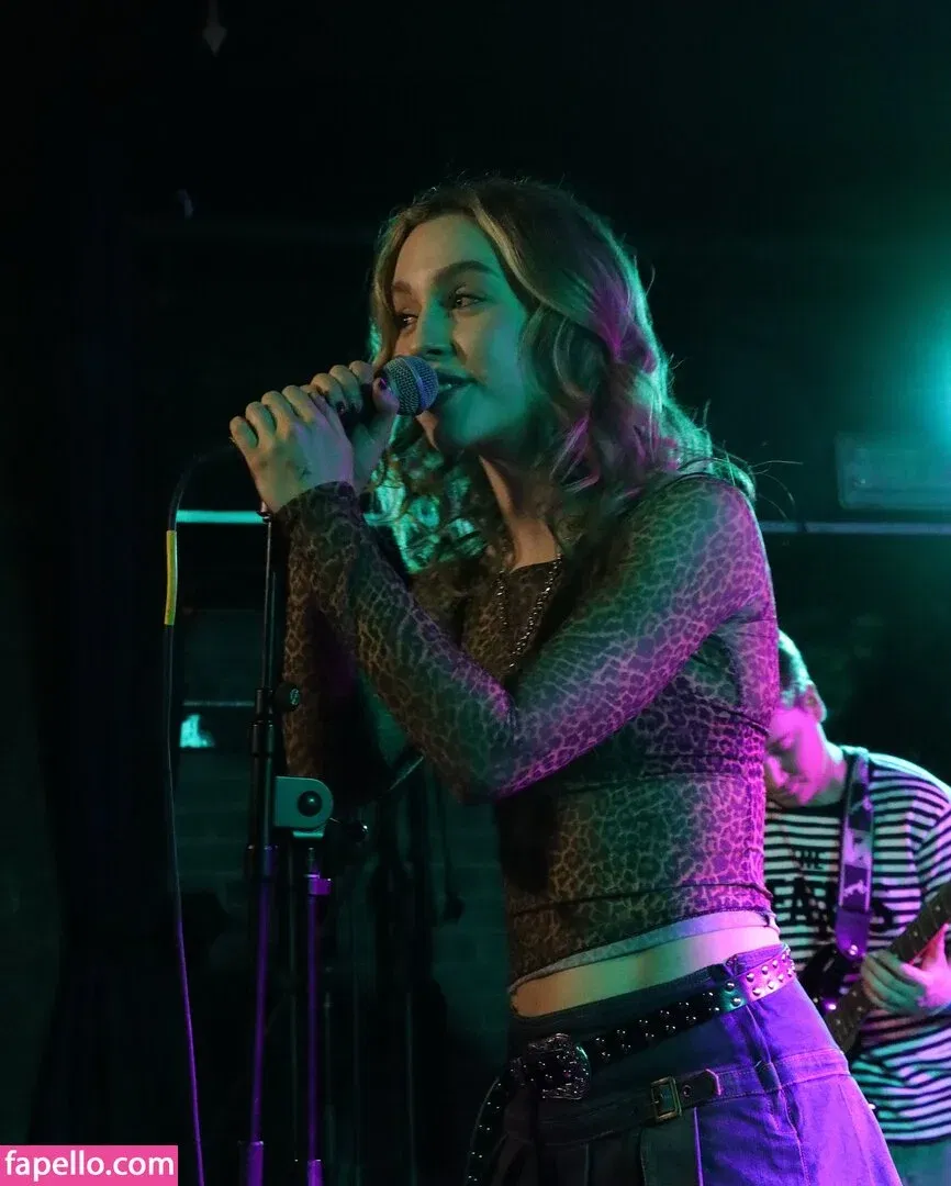 Kacey Fifield Onlyfans Photo Gallery 