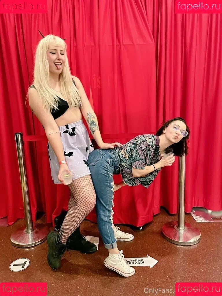freemoon Onlyfans Photo Gallery 