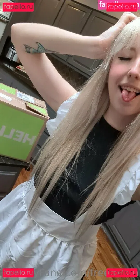 freemoon Onlyfans Photo Gallery 