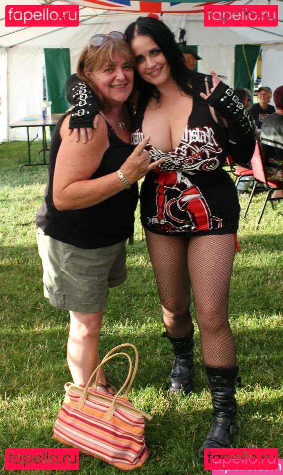 Princess Spyderlily Onlyfans Photo Gallery 