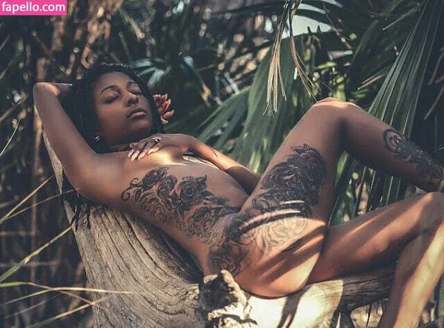 Dannie Ace Onlyfans Photo Gallery 