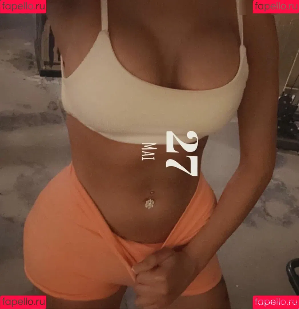 Sarah Saritah Onlyfans Photo Gallery 