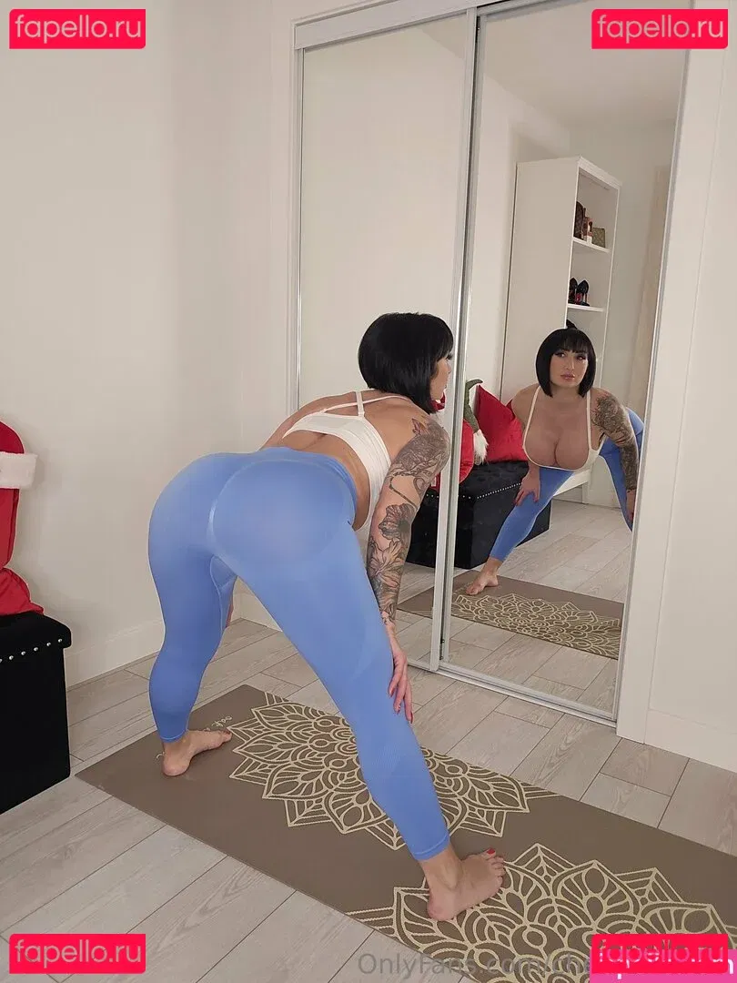 Cherry Devivre Onlyfans Photo Gallery 