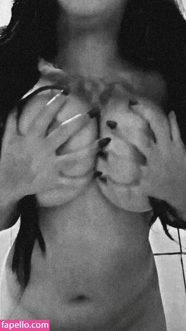 Fernanda Profana Onlyfans Photo Gallery 