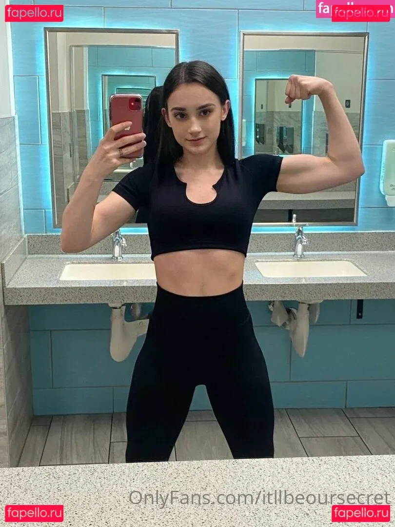 Itllbeoursecret Onlyfans Photo Gallery 