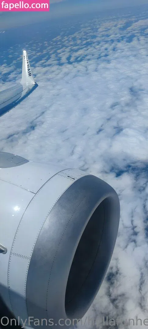 hellafunhehe Onlyfans Photo Gallery 