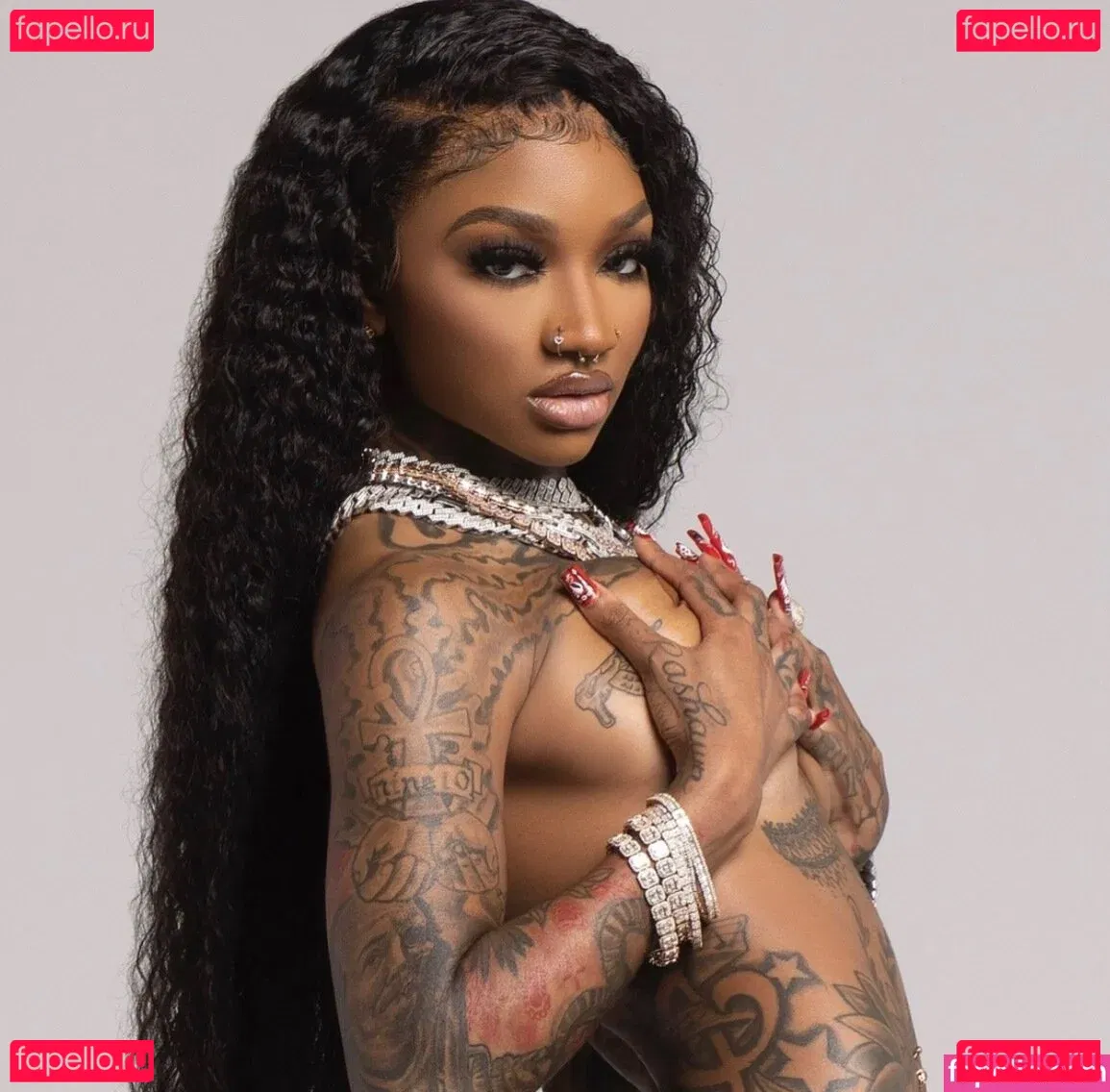 luvenchanting Onlyfans Photo Gallery 