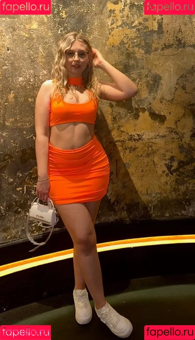 emmi.krii Onlyfans Photo Gallery 