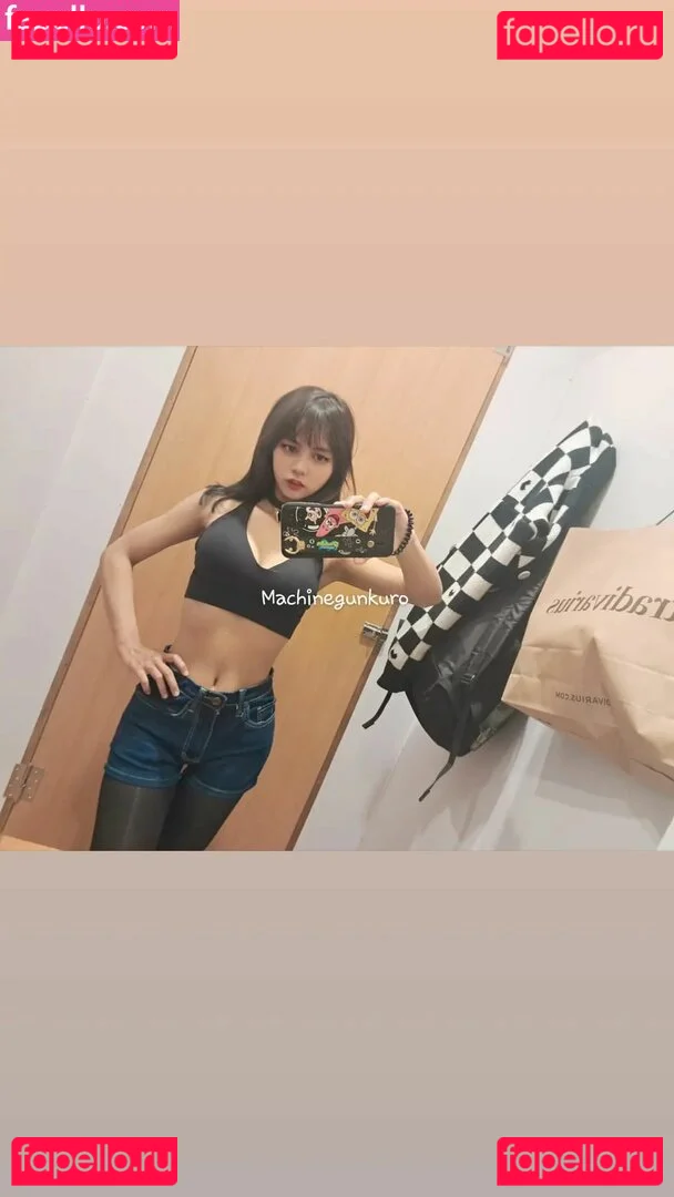 emmi.krii Onlyfans Photo Gallery 