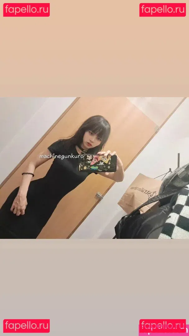 emmi.krii Onlyfans Photo Gallery 