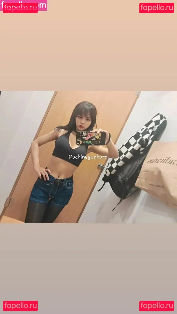 emmi.krii Onlyfans Photo Gallery 